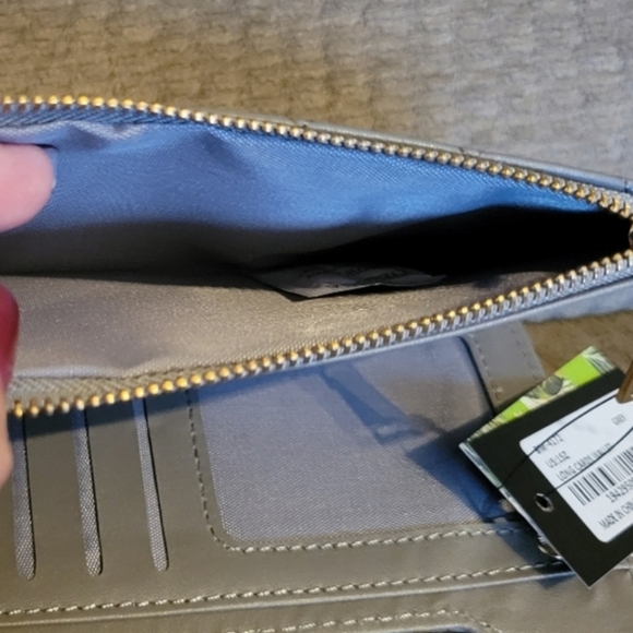 Badgley Mischka NEW Long Cards Wallet - Picture 4 of 7